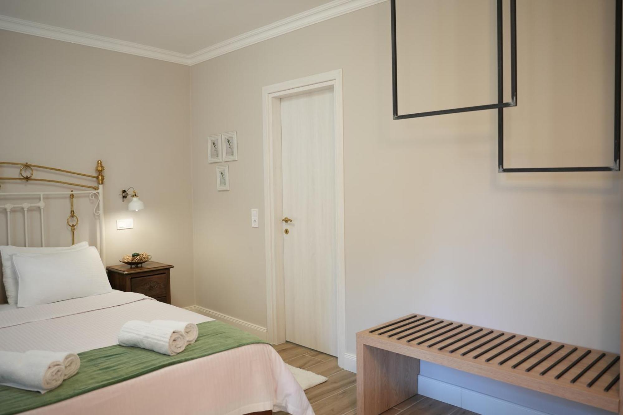 Guesthouse Doma Est 1991 아라초바 외부 사진