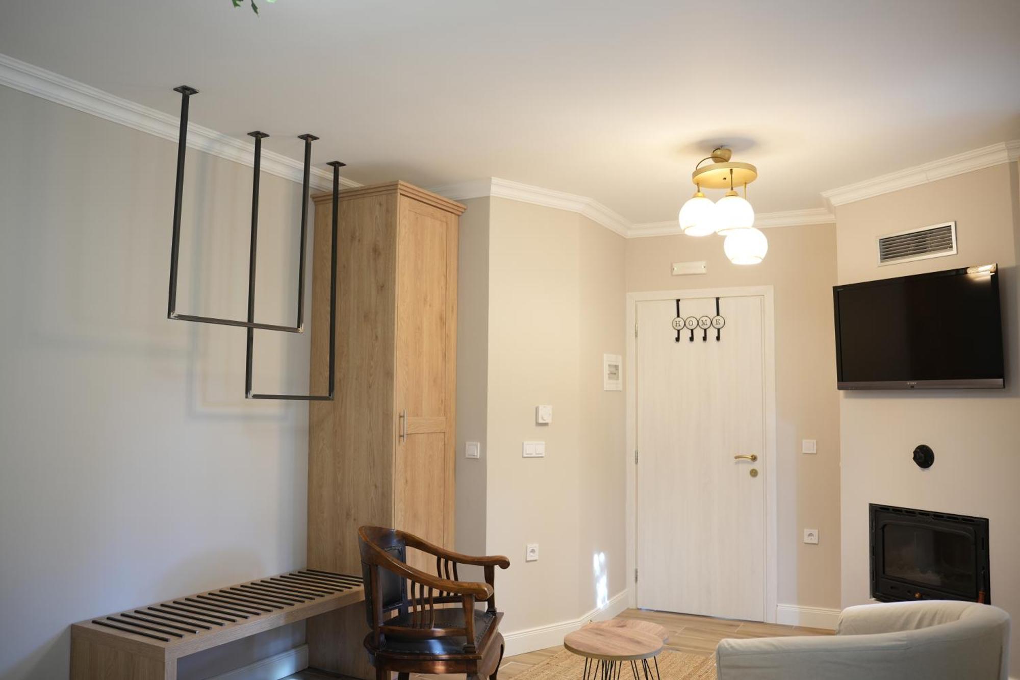 Guesthouse Doma Est 1991 아라초바 외부 사진