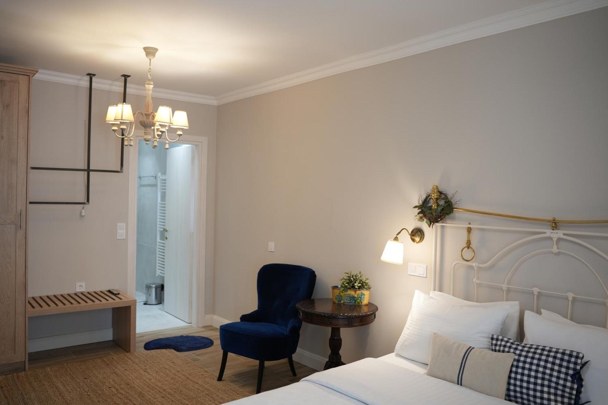 Guesthouse Doma Est 1991 아라초바 외부 사진