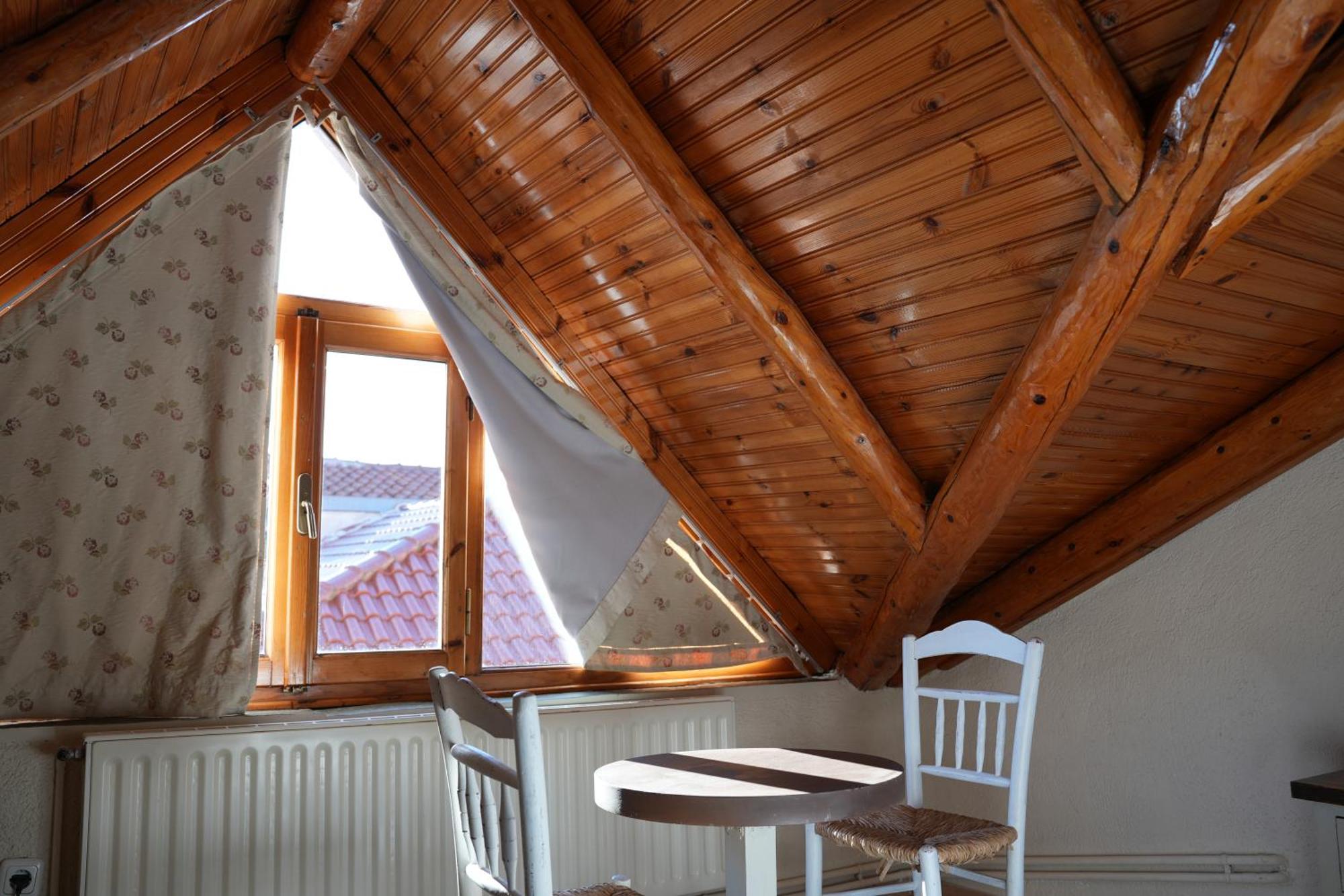 Guesthouse Doma Est 1991 아라초바 외부 사진